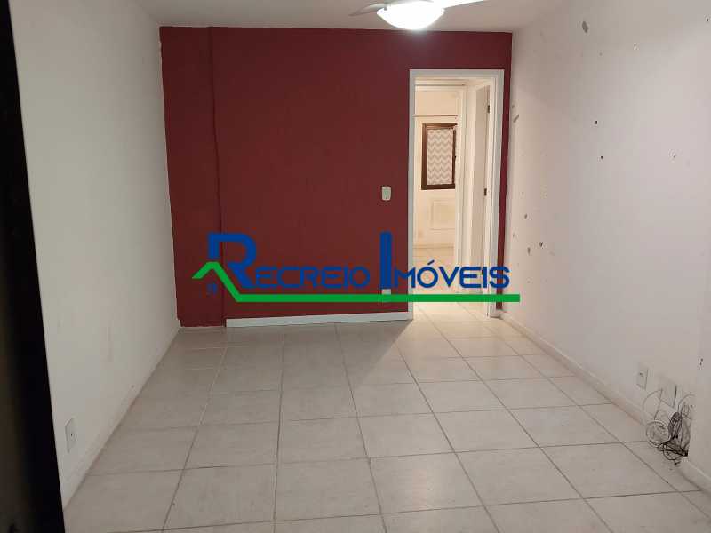 Apartamento à venda com 3 quartos, 110m² - Foto 25