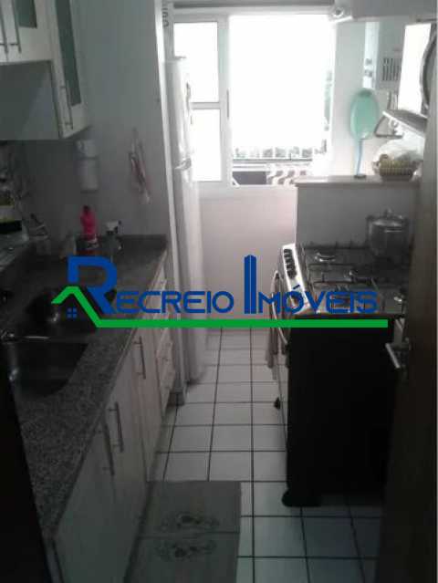 Apartamento à venda com 2 quartos, 87m² - Foto 10