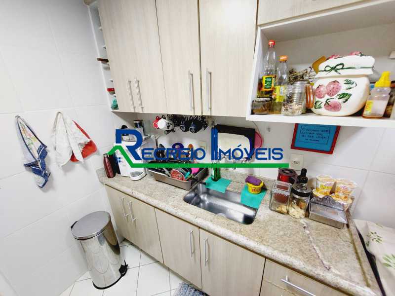 Apartamento à venda com 3 quartos, 110m² - Foto 11