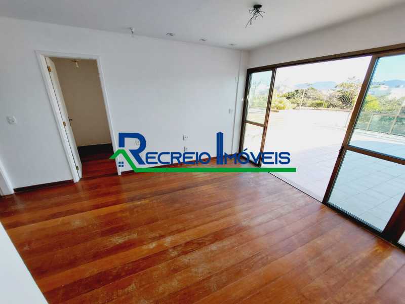 Cobertura, 3 quartos, 217 m² - Foto 9