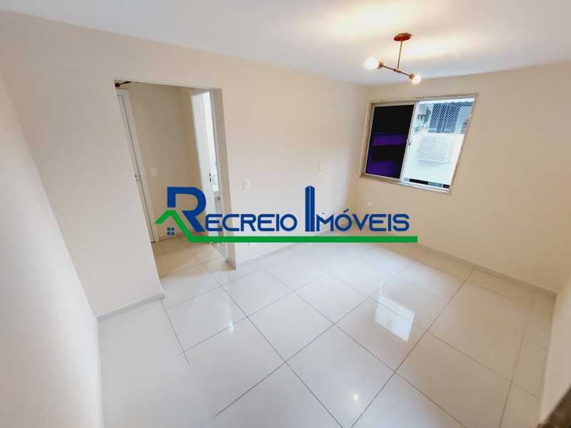 Apartamento à venda com 2 quartos, 93m² - Foto 19