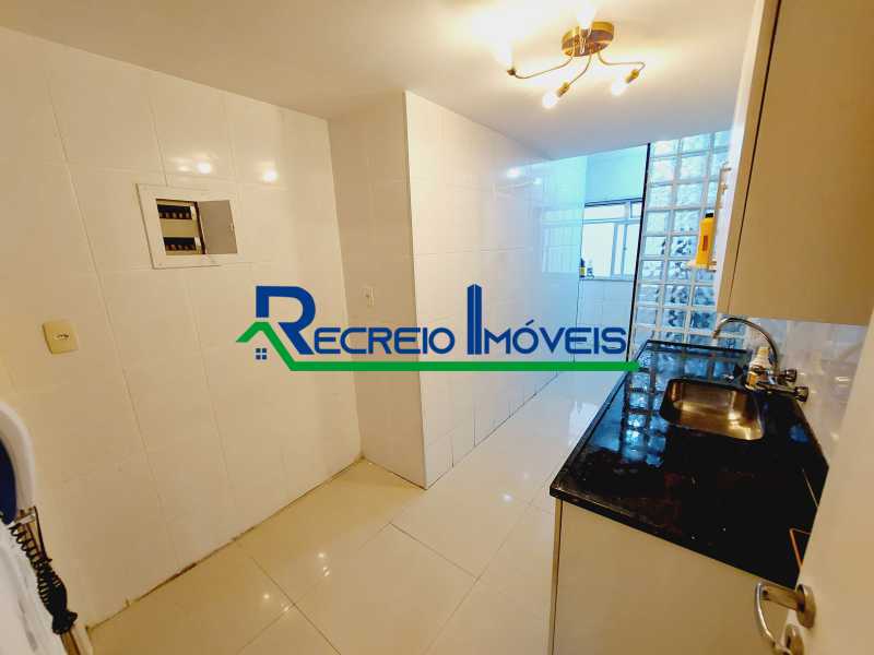 Apartamento à venda com 2 quartos, 93m² - Foto 22