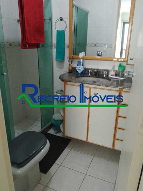 Apartamento à venda com 2 quartos, 84m² - Foto 4