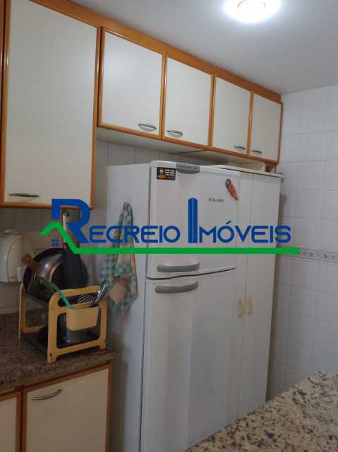 Apartamento à venda com 2 quartos, 84m² - Foto 8