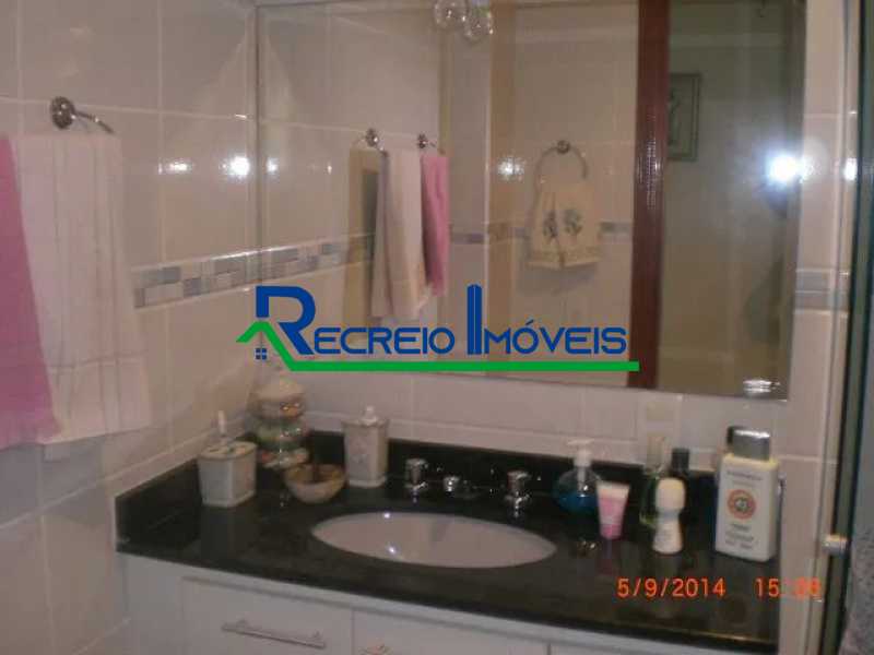 Apartamento à venda com 3 quartos, 85m² - Foto 11