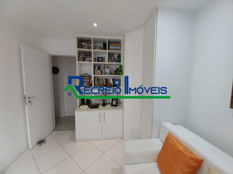 Apartamento à venda com 3 quartos, 166m² - Foto 8