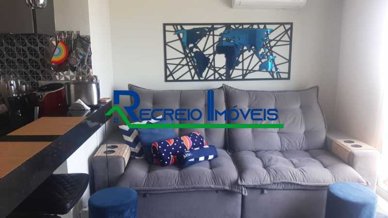 Apartamento à venda com 2 quartos, 76m² - Foto 15