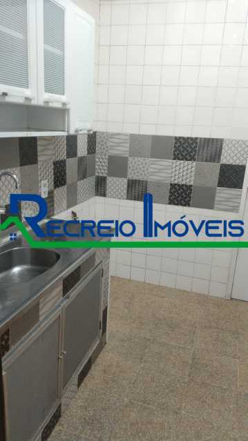 Apartamento à venda com 2 quartos, 57m² - Foto 11