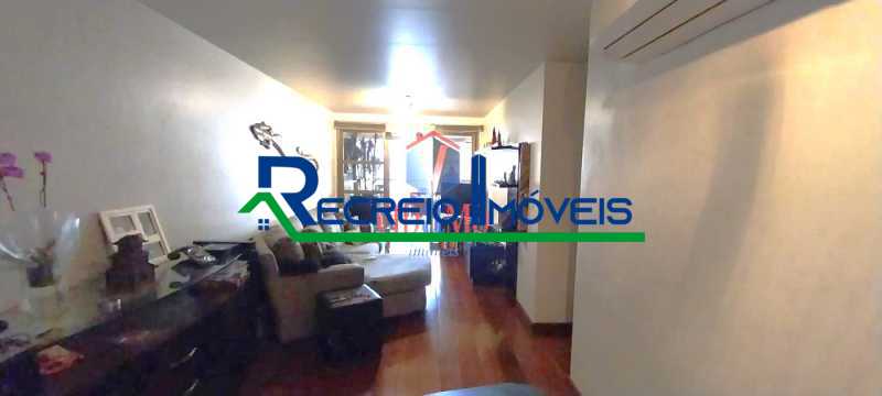 Apartamento à venda com 3 quartos, 110m² - Foto 4