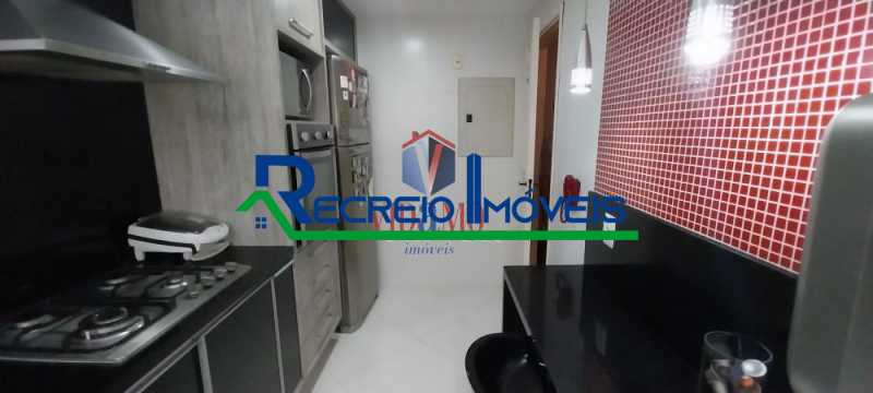 Apartamento à venda com 3 quartos, 110m² - Foto 13