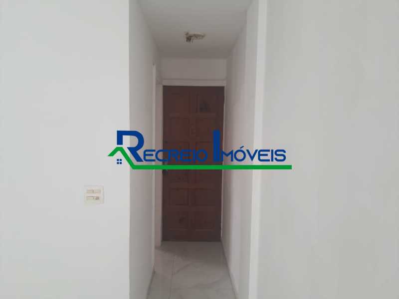 Cobertura à venda com 2 quartos, 120m² - Foto 18