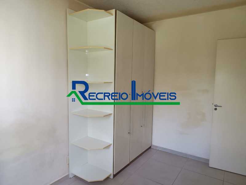 Apartamento à venda com 2 quartos, 43m² - Foto 2