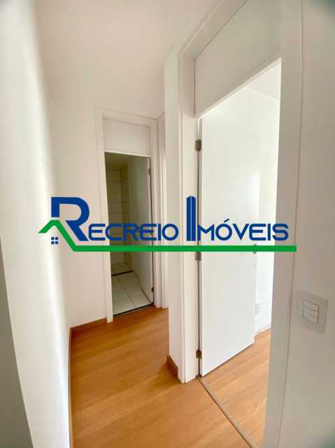 Apartamento à venda com 2 quartos, 45m² - Foto 3