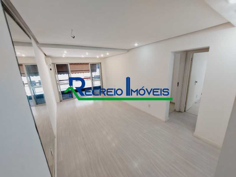 Apartamento à venda com 2 quartos, 89m² - Foto 6