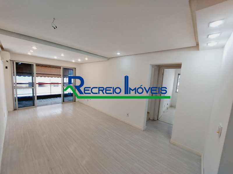 Apartamento à venda com 2 quartos, 89m² - Foto 1