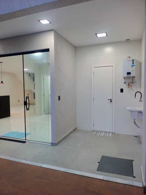 Casa de Condomínio à venda e aluguel com 4 quartos, 305m² - Foto 28