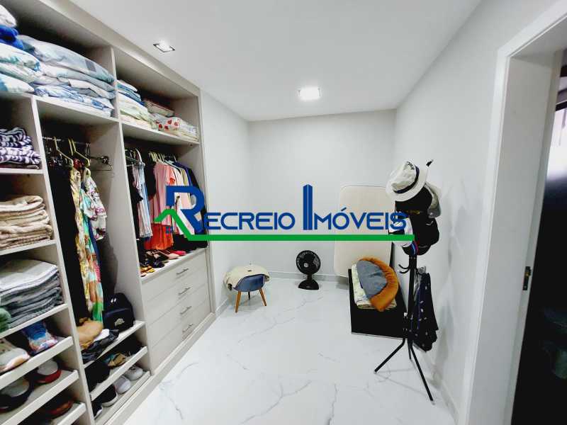 Casa de Condomínio à venda com 4 quartos, 305m² - Foto 21