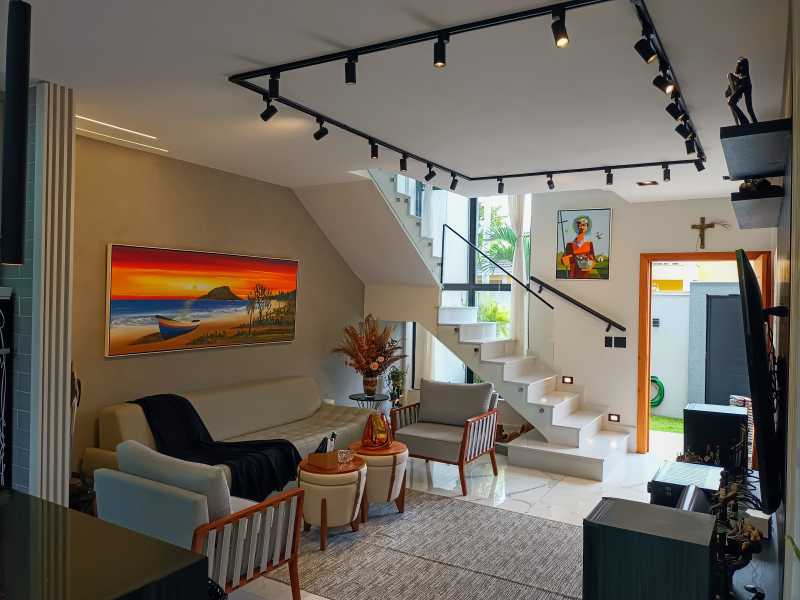 Casa de Condomínio à venda com 4 quartos, 305m² - Foto 6