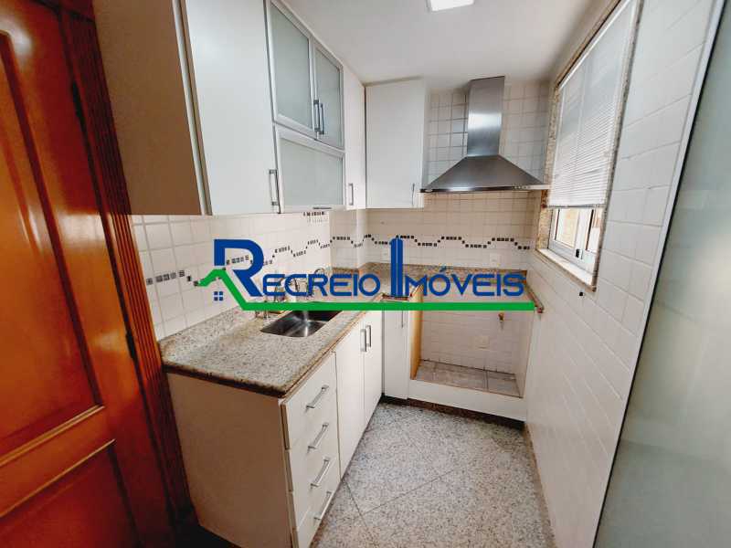 Apartamento à venda e aluguel com 3 quartos, 145m² - Foto 15