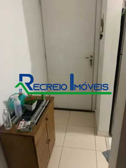 Apartamento à venda com 2 quartos, 59m² - Foto 11