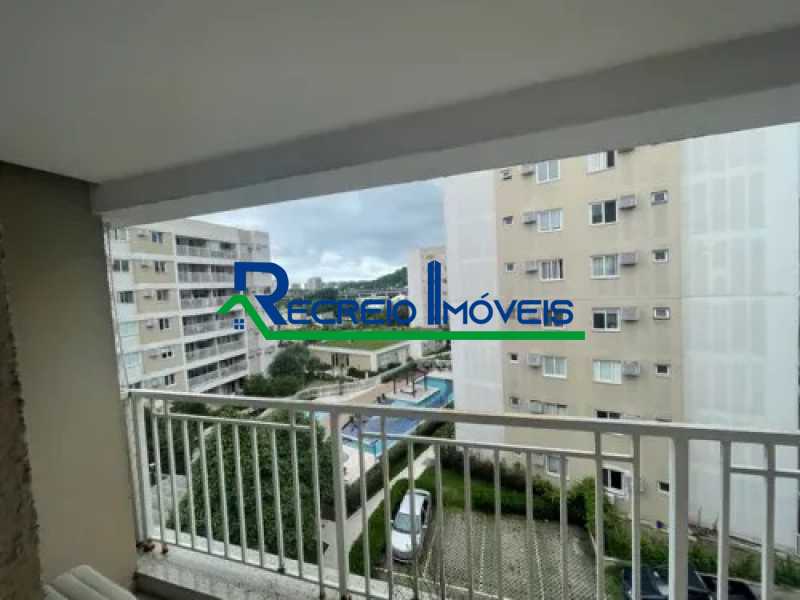 Apartamento à venda com 2 quartos, 68m² - Foto 13