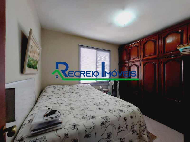 Apartamento à venda com 3 quartos, 93m² - Foto 9