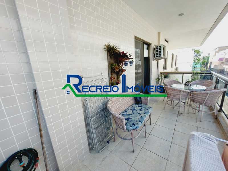 Apartamento à venda com 3 quartos, 93m² - Foto 13