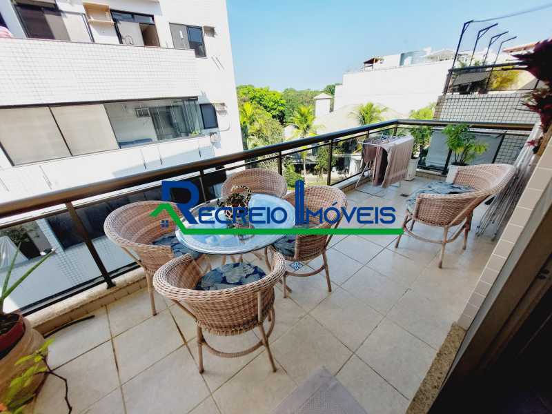 Apartamento à venda com 3 quartos, 93m² - Foto 12