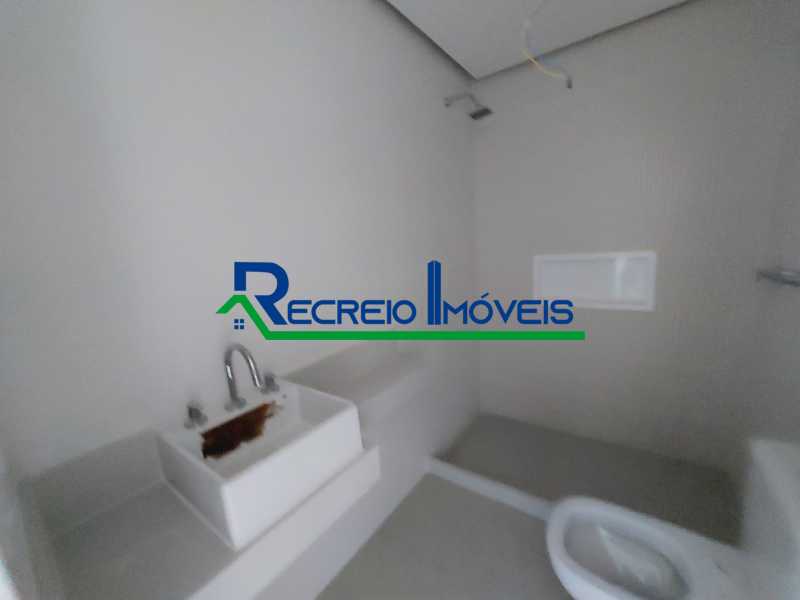 Apartamento à venda com 3 quartos, 154m² - Foto 9