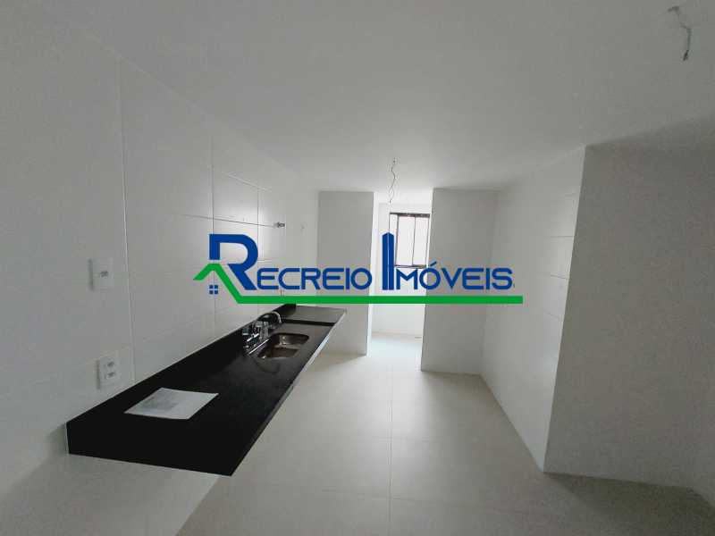 Apartamento à venda com 3 quartos, 154m² - Foto 20