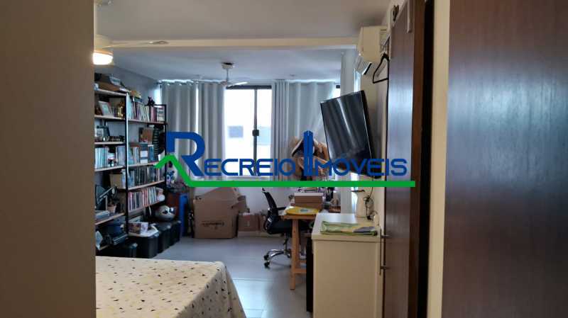 Apartamento à venda com 4 quartos, 198m² - Foto 8