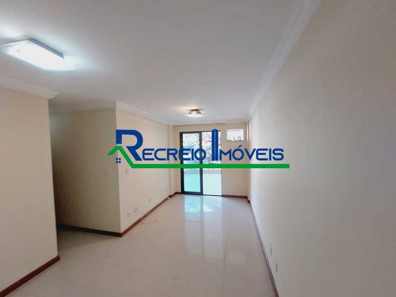 Apartamento à venda com 3 quartos, 100m² - Foto 4