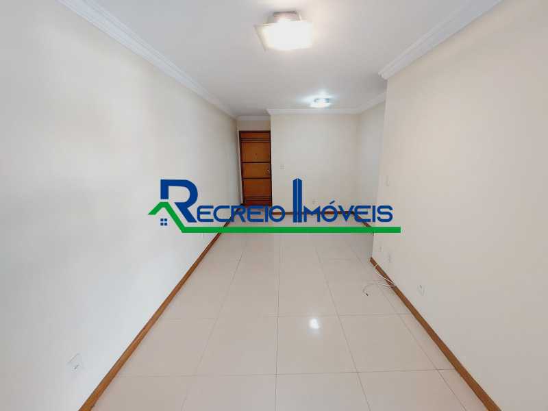 Apartamento à venda com 3 quartos, 100m² - Foto 15