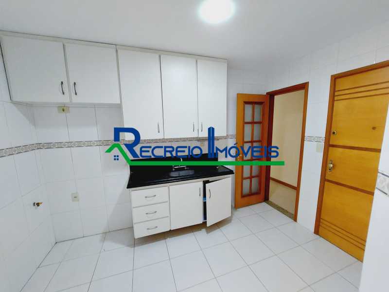 Apartamento à venda com 3 quartos, 100m² - Foto 25