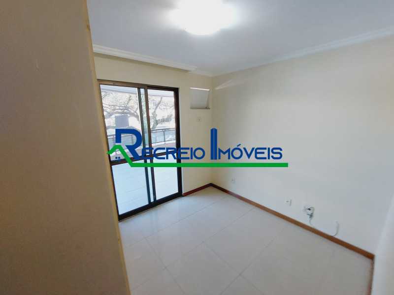 Apartamento à venda com 3 quartos, 100m² - Foto 29