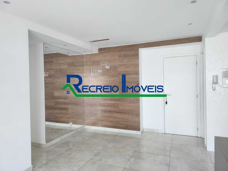 Apartamento à venda com 2 quartos, 70m² - Foto 6