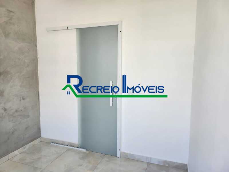 Apartamento à venda com 2 quartos, 70m² - Foto 22