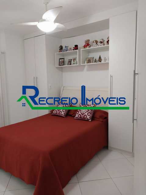 Apartamento à venda com 3 quartos, 218m² - Foto 20