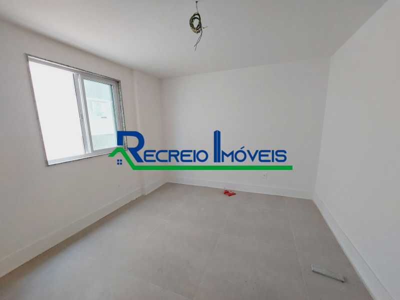 Apartamento à venda com 3 quartos, 118m² - Foto 12