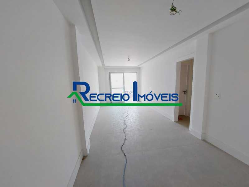 Apartamento à venda com 3 quartos, 118m² - Foto 21