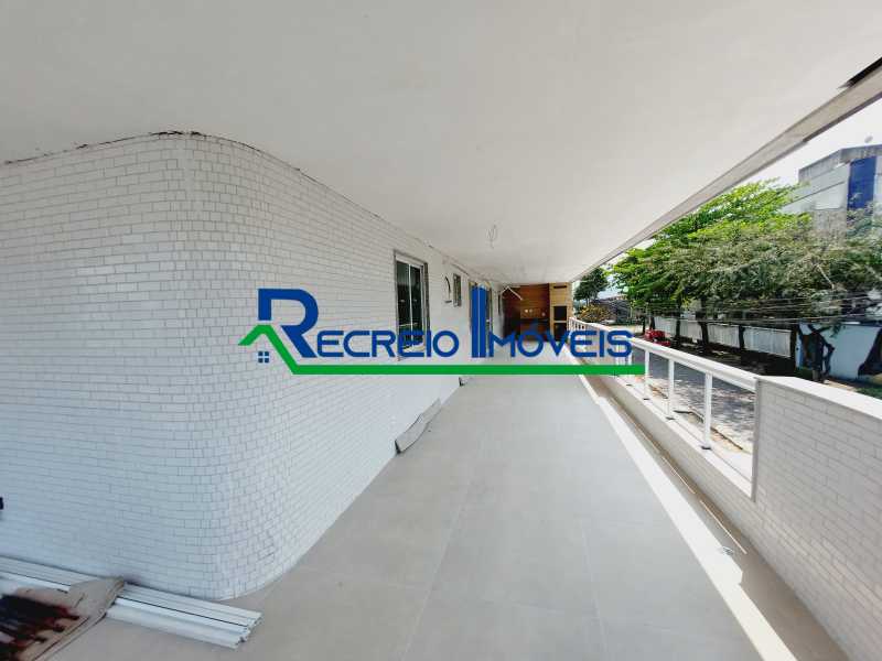 Apartamento à venda com 3 quartos, 159m² - Foto 5