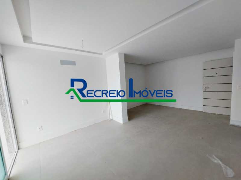 Apartamento à venda com 3 quartos, 159m² - Foto 11