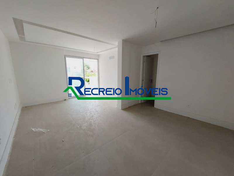 Apartamento à venda com 3 quartos, 159m² - Foto 13