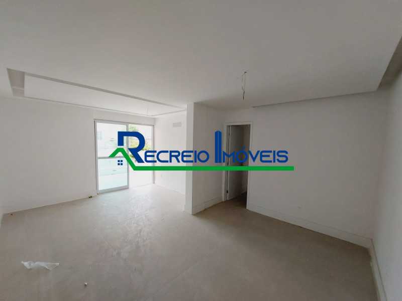 Apartamento à venda com 3 quartos, 159m² - Foto 15