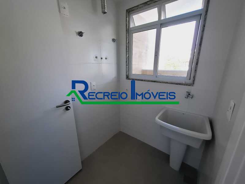 Apartamento à venda com 3 quartos, 159m² - Foto 11