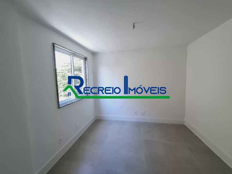 Apartamento à venda com 3 quartos, 114m² - Foto 19