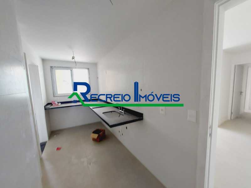 Apartamento à venda com 3 quartos, 159m² - Foto 22