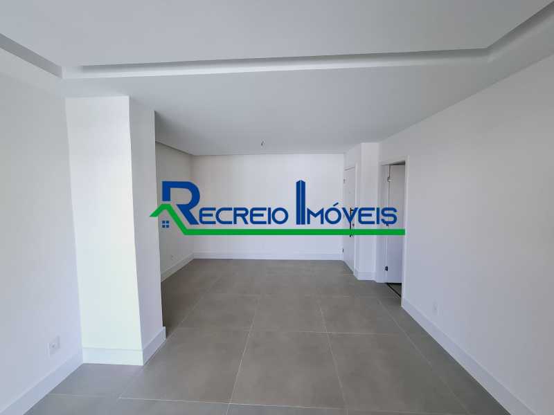 Apartamento à venda com 3 quartos, 159m² - Foto 28