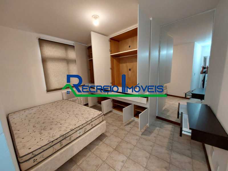 Apartamento para alugar com 2 quartos, 80m² - Foto 14