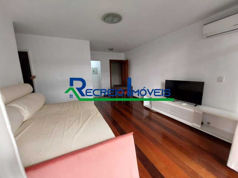 Apartamento para alugar com 2 quartos, 80m² - Foto 4